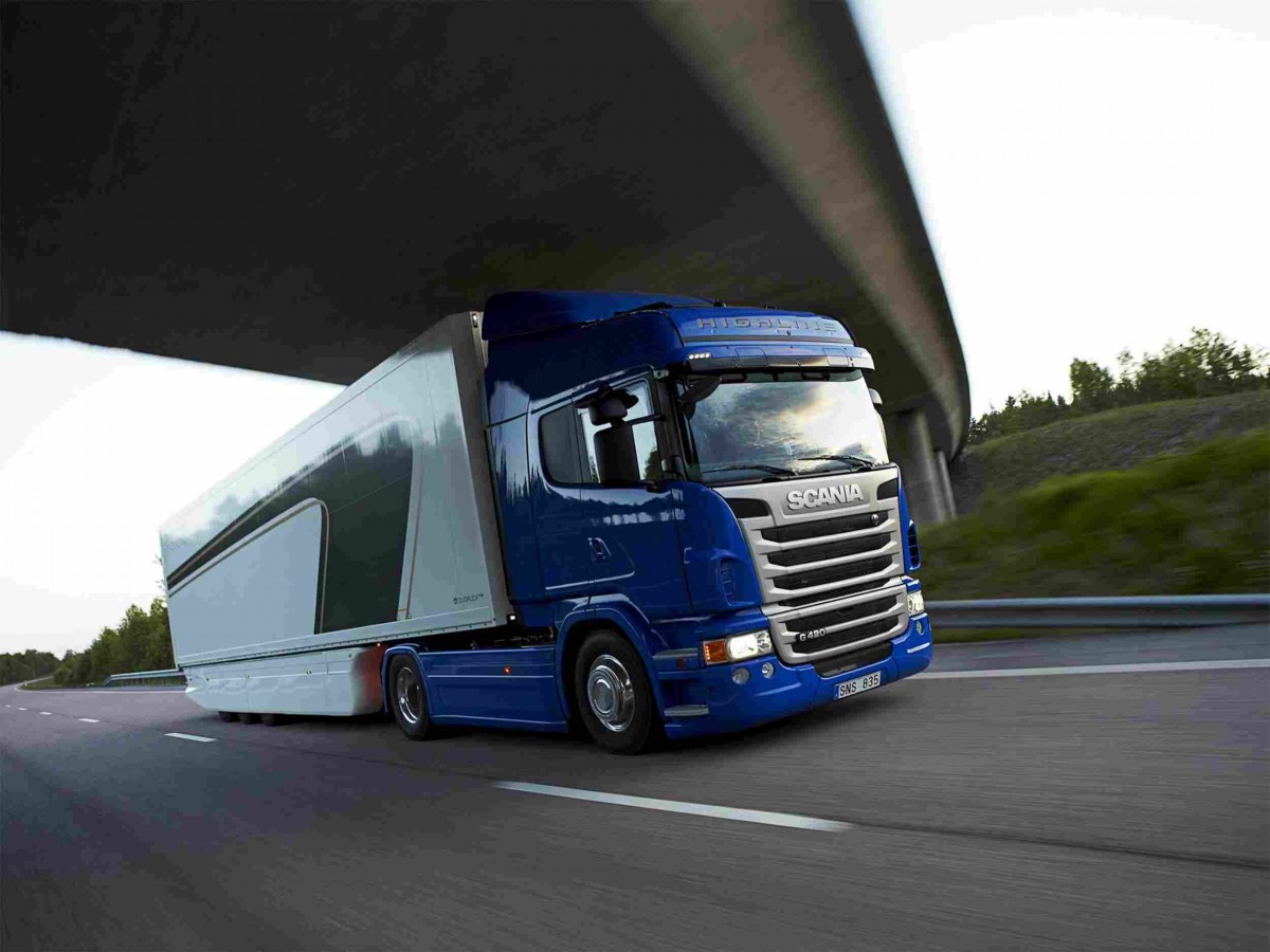http://pallet24.co.uk/wp-content/uploads/2015/09/One-Blue-Truck-1200x900.jpg